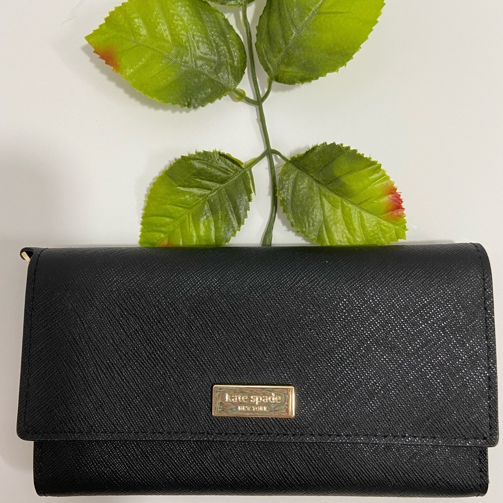♠️KATE SPADE♠️GORGEOUS BLACK WALLET OR WRISTLET♠️LIKE NEW CONDITION. - Picture 4 of 9